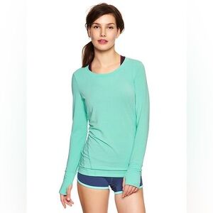 Gap Fit Breathe Long Sleeved Top in Aqua Tide